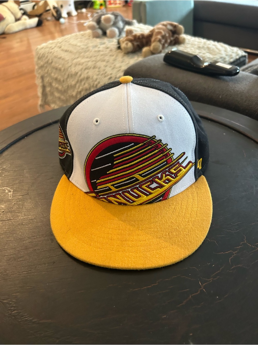 Vancouver Canucks '47 Brand "Hitch" or vintage-style snapback hat